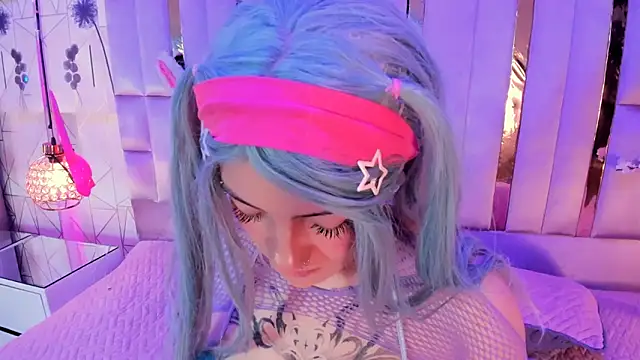 Snapshot of Broklinwhite_ chatting on February 20, 1:55 pm Broklinwhite online show from February 20, 1:55 pm