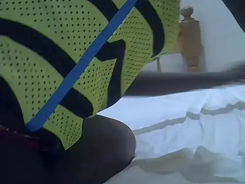 Snapshot of Mercydiva chatting on October 7, 10:29 pm Mercydiva online show from October 7, 10:29 pm