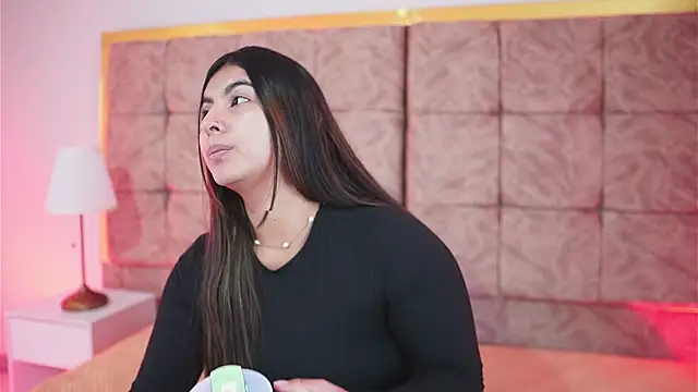 ShelleyMorell online show from February 26, 12:48 pm