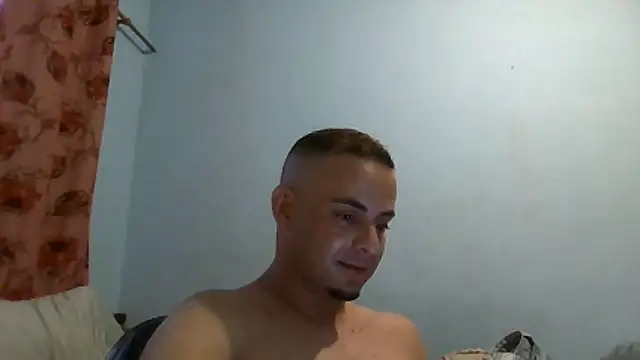 Branquelo18 online show from February 13, 9:00 pm