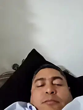 gordito xx online show from December 25, 11:53 pm