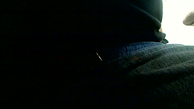 markluvskitty online show from October 6, 12:24 pm