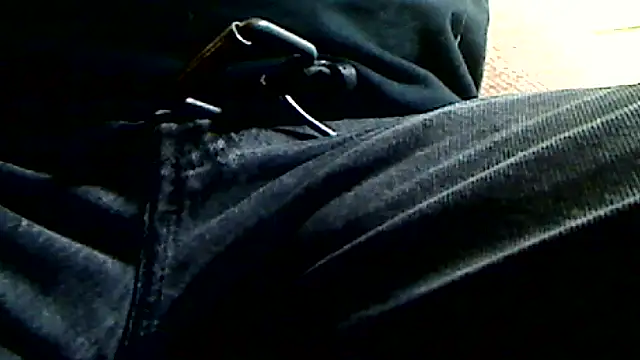 Snapshot of markluvskitty chatting on April 7, 12:27 pm markluvskitty online show from April 7, 12:27 pm