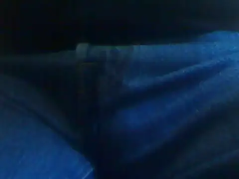 Snapshot of markluvskitty chatting on May 15, 12:45 pm markluvskitty online show from May 15, 12:45 pm