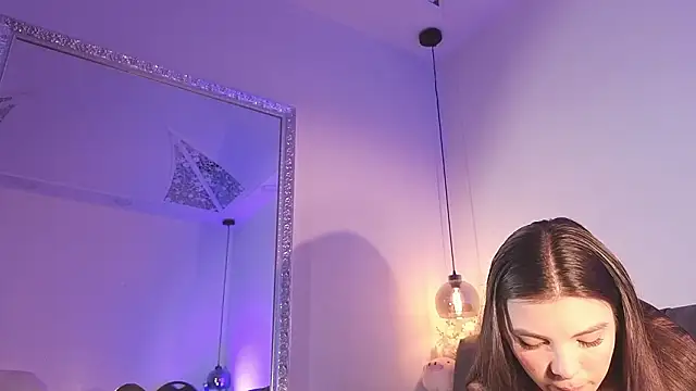 Isabella francoo online show from February 26, 11:53 am