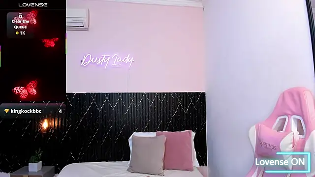 chanel brunette online show from September 20, 9:05 pm