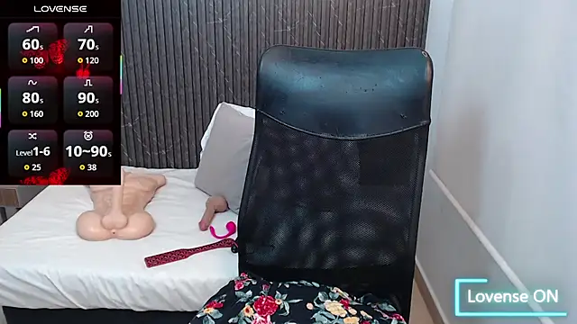 chanel brunette online show from November 28, 6:54 pm