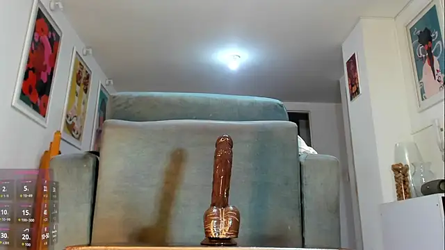 Snapshot of Alexxis-333 chatting on September 21, 6:48 am Alexxis-333 online show from September 21, 6:48 am