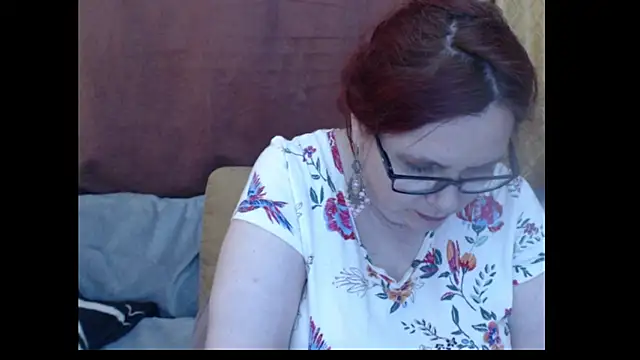 PlayfullMature online show from May 11, 10:43 am