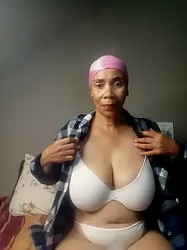 OmegaSexyBoobs online show from February 20, 4:57 pm