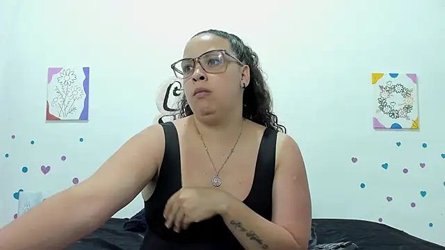 Snapshot of Danielaandximena chatting on October 7, 11:35 pm Danielaandximena online show from October 7, 11:35 pm