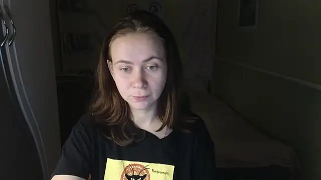 Riley Roo online show from November 17, 4:46 pm