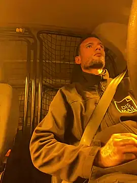 davorm online show from March 6, 10:41 am