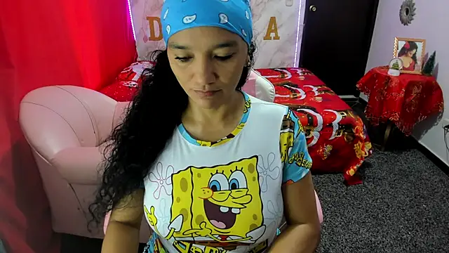 Snapshot of rayza_mature_154 chatting on December 23, 5:54 pm rayza mature 154 online show from December 23, 5:54 pm
