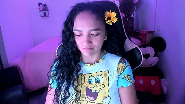 Snapshot of rayza_mature_154 chatting on February 12, 3:07 pm rayza mature 154 online show from February 12, 3:07 pm