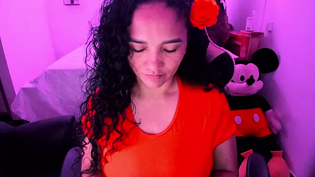 Snapshot of rayza_mature_154 chatting on March 10, 2:33 pm rayza mature 154 online show from March 10, 2:33 pm