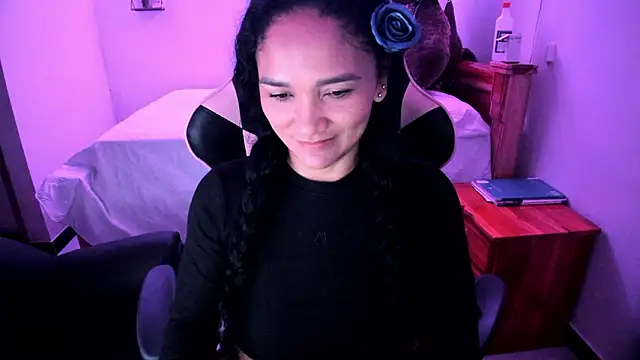 Snapshot of rayza_mature_154 chatting on March 11, 2:56 pm rayza mature 154 online show from March 11, 2:56 pm