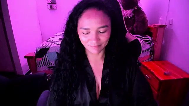 rayza mature 154 online show from May 12, 3:20 pm