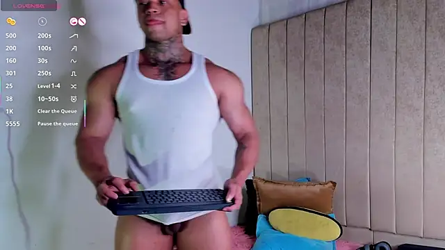 Stiven collins online show from May 2, 2:11 pm
