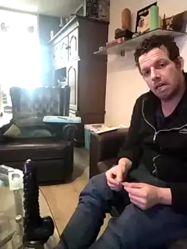 Knuffelstaaf123 online show from March 3, 10:06 am