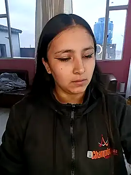 Cute Penelope online show from January 24, 12:10 pm