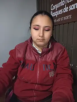 Snapshot of Cute_Penelope chatting on March 19, 11:14 am Cute Penelope online show from March 19, 11:14 am