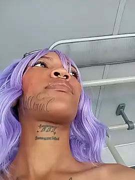 Honey-420- online show from October 3, 4:15 pm