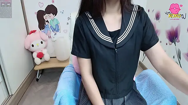 Snapshot of _Mizuki_ chatting on October 7, 5:32 pm  Mizuki  online show from October 7, 5:32 pm