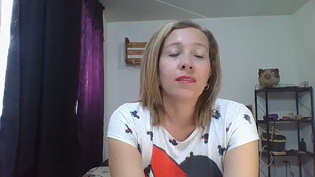 charlott ponce online show from December 6, 10:52 pm