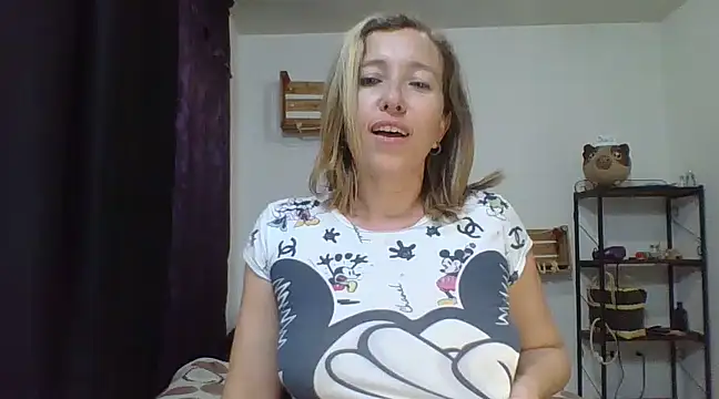 charlott ponce online show from December 19, 12:34 am