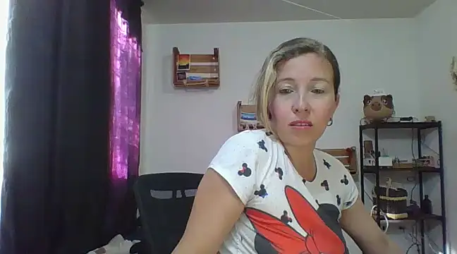 charlott ponce online show from January 15, 9:41 pm