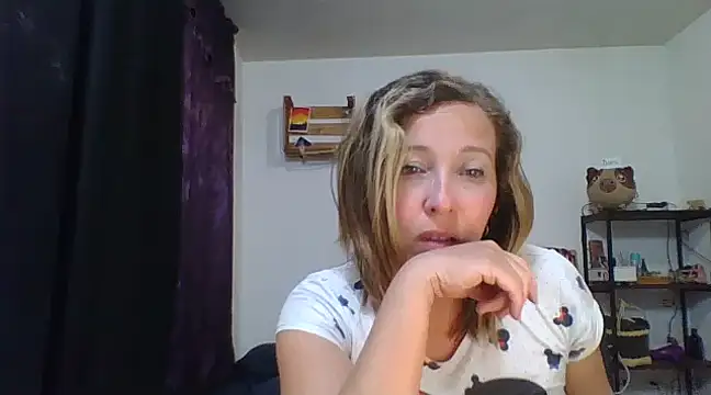 charlott ponce online show from January 22, 2:26 am