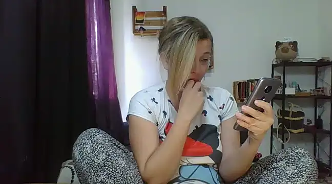 charlott ponce online show from January 23, 6:03 pm