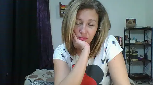 charlott ponce online show from January 24, 5:10 am