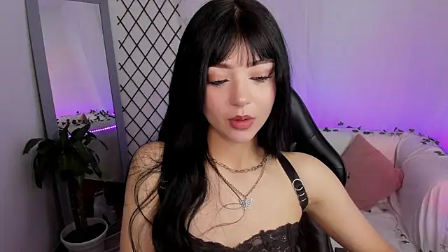  mia collins b  online show from May 14, 11:00 pm