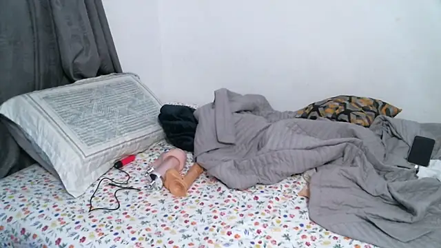 chicantonella online show from September 14, 11:26 pm