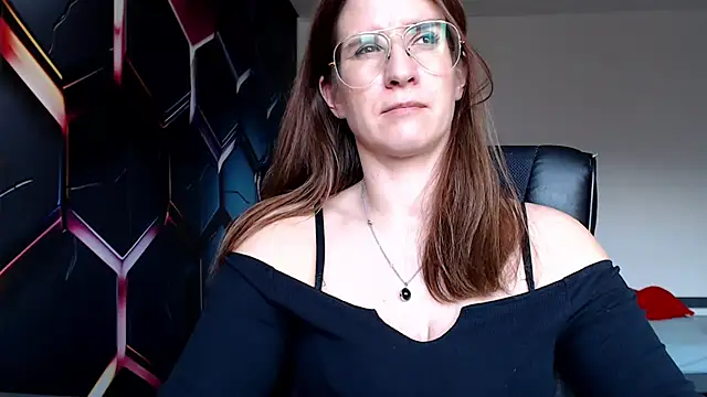 KayaRose online show from December 19, 10:13 am