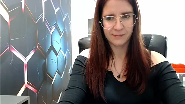 KayaRose online show from January 12, 6:38 pm