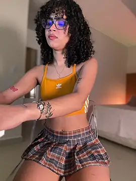 Lianh Benett online show from January 8, 2:14 am