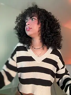 Lianh Benett online show from January 22, 7:35 am