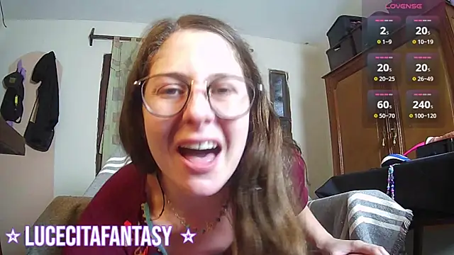 Snapshot of lucecitafantasy2 chatting on February 10, 2:26 am lucecitafantasy2 online show from February 10, 2:26 am