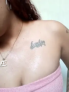 Snapshot of Naughty_Ashley_ chatting on April 1, 5:21 pm Naughty Ashley online show from April 1, 5:21 pm