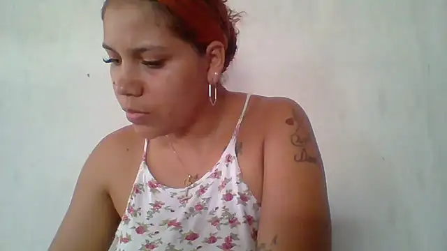 Snapshot of Naughty_Ashley_ chatting on April 4, 5:32 pm Naughty Ashley online show from April 4, 5:32 pm