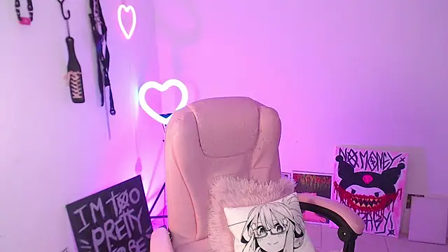 selvalentinex online show from May 28, 12:52 am