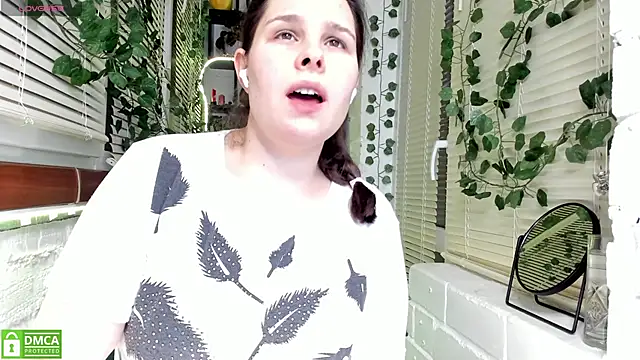 Snapshot of Candys_booty chatting on December 14, 5:58 pm Candys booty online show from December 14, 5:58 pm