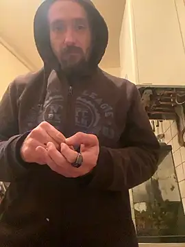 branleurbidu90 online show from January 11, 8:03 pm