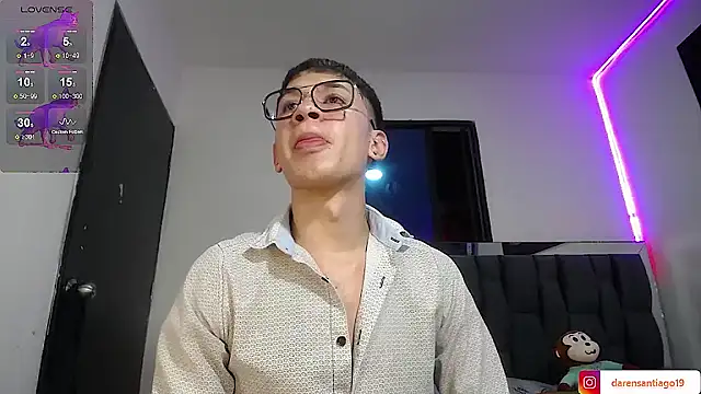 Snapshot of Mr_daren_ chatting on January 15, 6:51 pm Mr daren online show from January 15, 6:51 pm