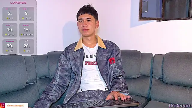 Mr daren  online show from May 13, 6:16 pm