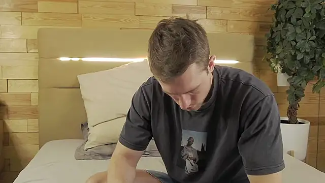 EthanPinkman online show from October 8, 4:43 am