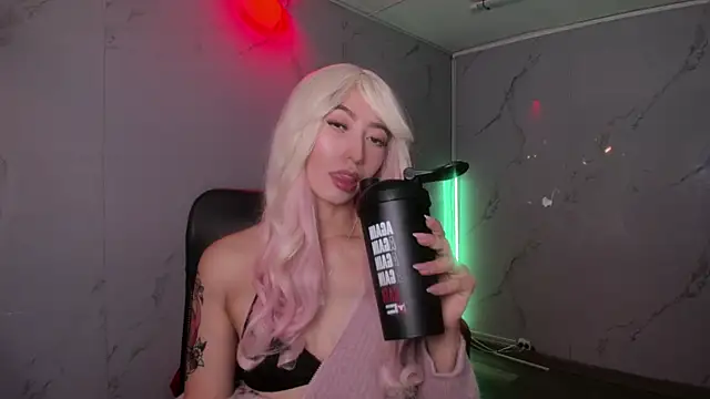 LilithCooperr  online show from March 28, 3:28 am